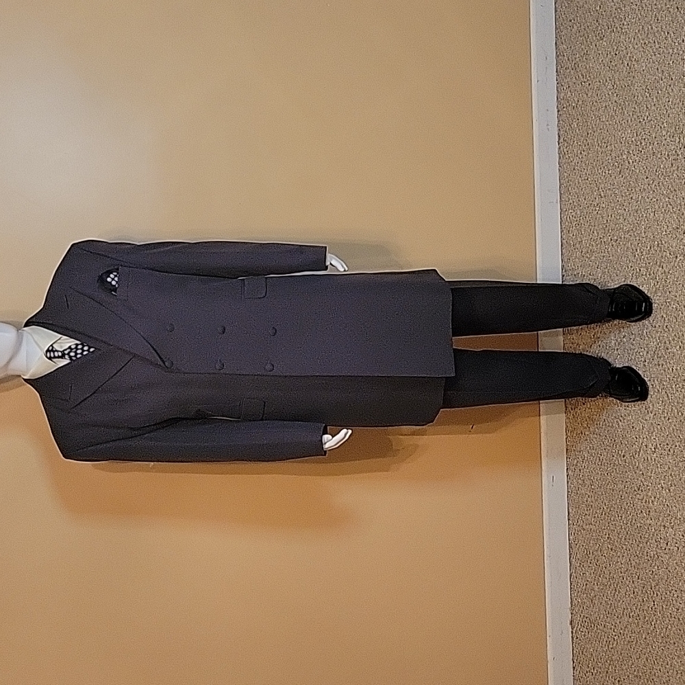 Men Gray 3 piece suit 46L dress suit NWOT